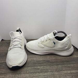 Vessi Everyday Move Sneaker Mens Size 9 Waterproof Shoes Sneakers White